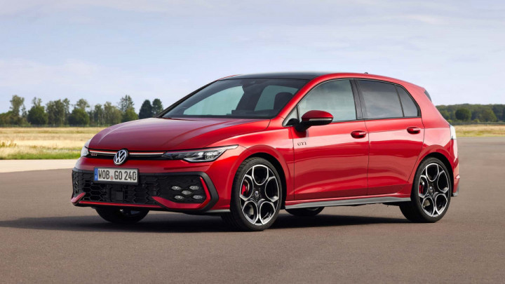 VOLKSWAGEN GOLF 2025 – CHÍNH THỨC ĐỔ BỘ THỊ TRƯỜNG VIỆT NAM